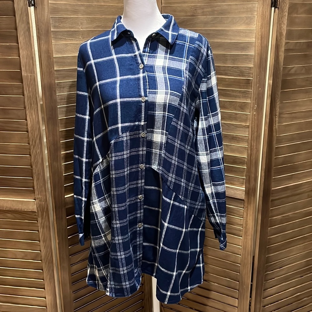 J.Jill button‎ down tunic size S